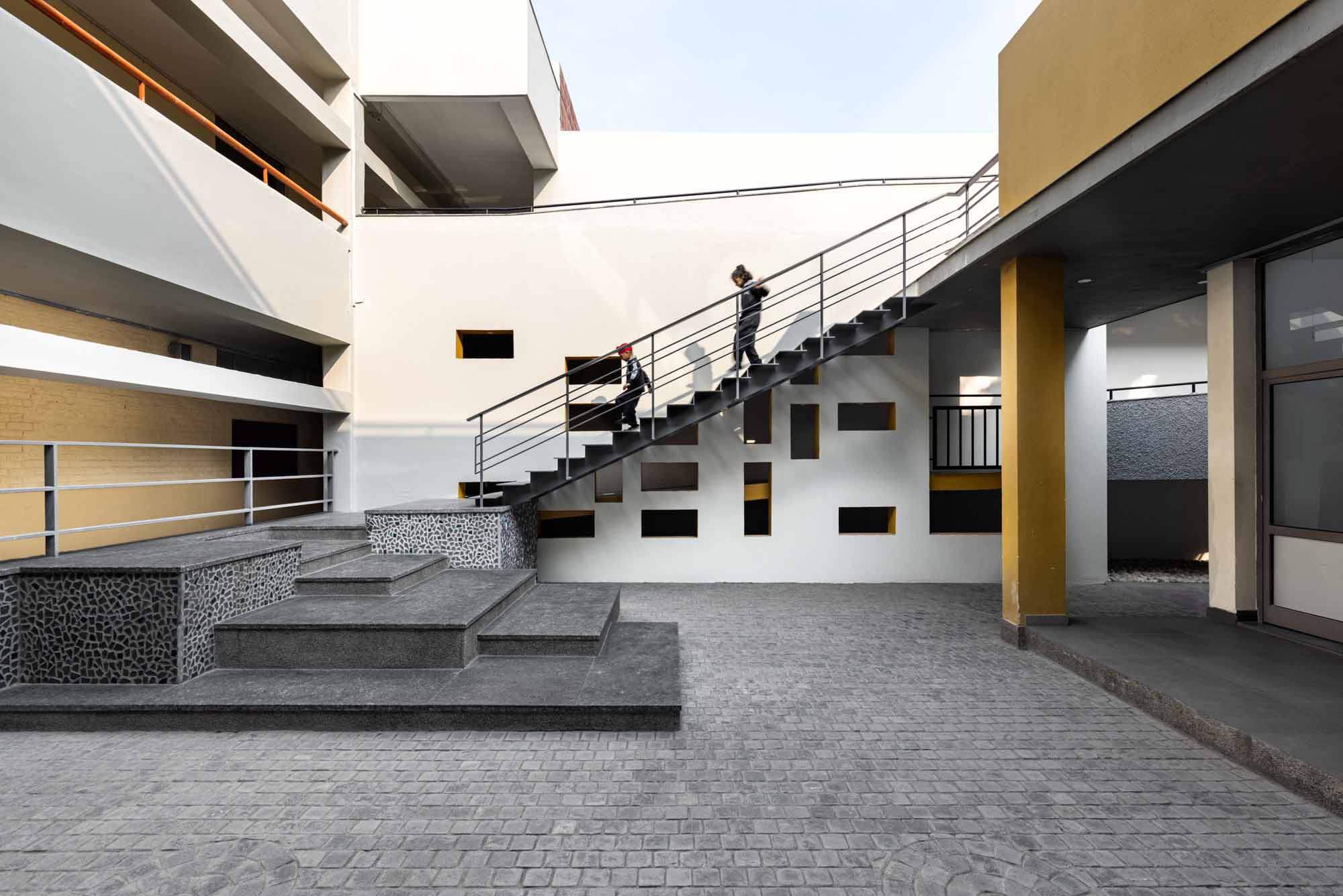 New Public School Extension Block / Forumadvaita | Design Essentia Magazine