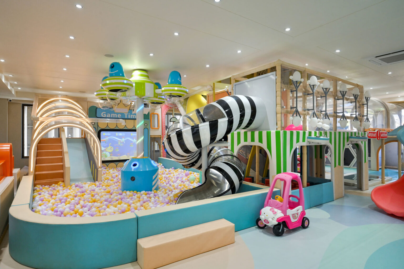 Toy Joy Tales / Bowers Studio Design Essentia Magazine