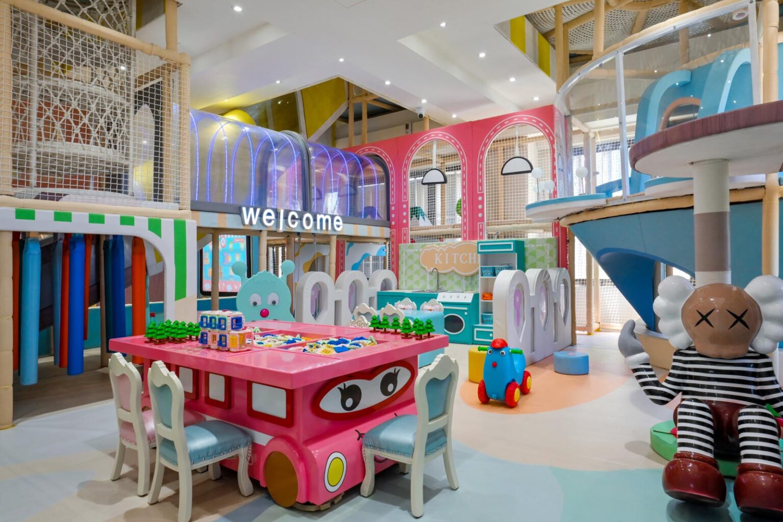 Toy Joy Tales / Bowers Studio Design Essentia Magazine
