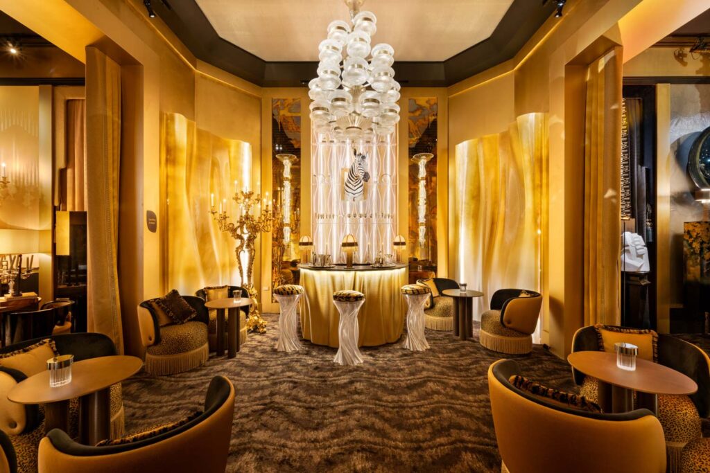 08_Aurea_an_architectural_Fiction_MN20_MIDNIGHT_BAR_photo SVL